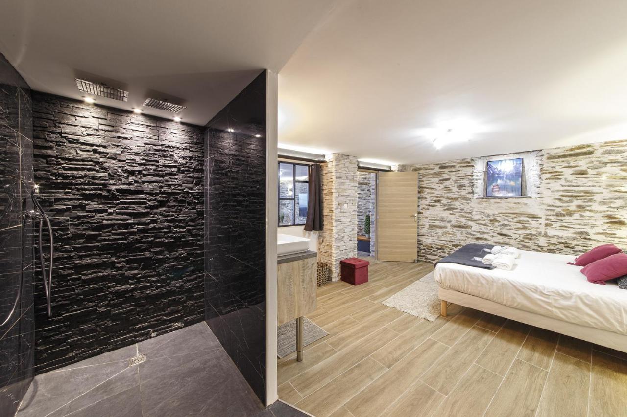 Appartement Luxueux Au Coeur De La Doutre อองเชร์ ภายนอก รูปภาพ
