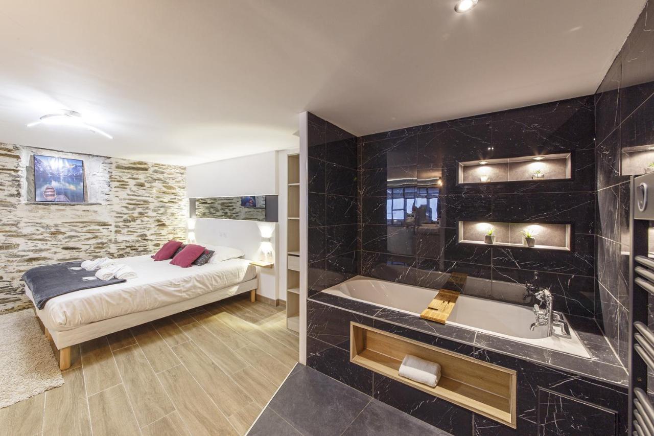 Appartement Luxueux Au Coeur De La Doutre อองเชร์ ภายนอก รูปภาพ